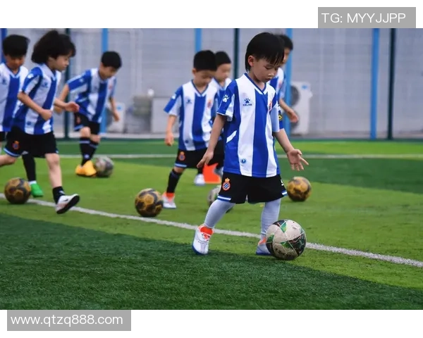 美国与秘鲁友谊赛精彩对决展现足球魅力与团队精神