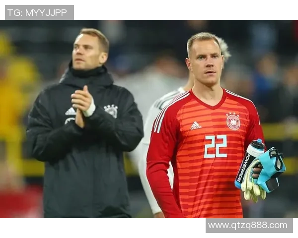 诺伊尔与科普克的巅峰对决谁能在赛场上笑到最后