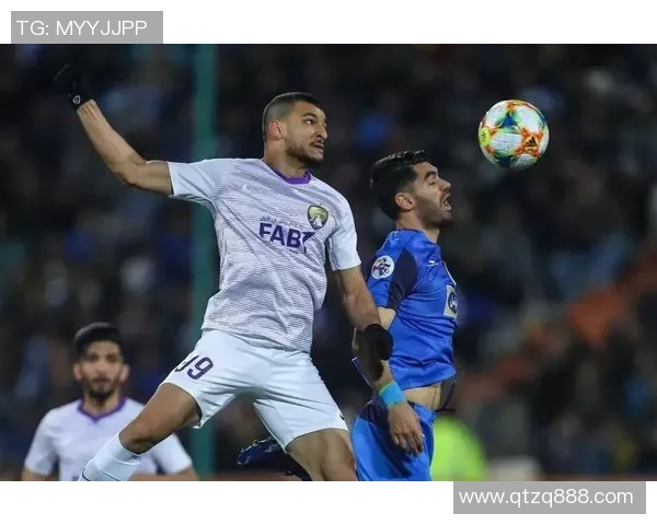 德黑兰独立与艾因的激烈对决揭示足球战术与团队精神的较量