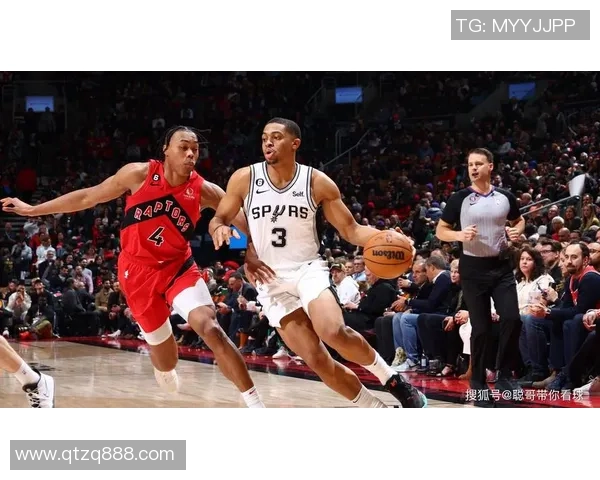 NBA猛龙与骑士的激烈对决分析及赛后表现点评