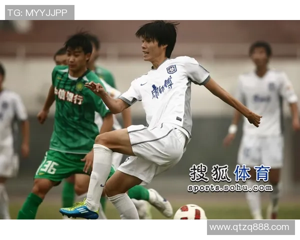 天津泰达与北京国安激战正酣精彩瞬间gif集锦回顾 天津泰达与北京国安激战正酣精彩瞬间gif集锦回顾