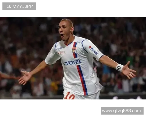 本泽马:从足球天才到传奇前锋的辉煌旅程与未来展望 本泽马:从足球天才到传奇前锋的辉煌旅程与未来展望